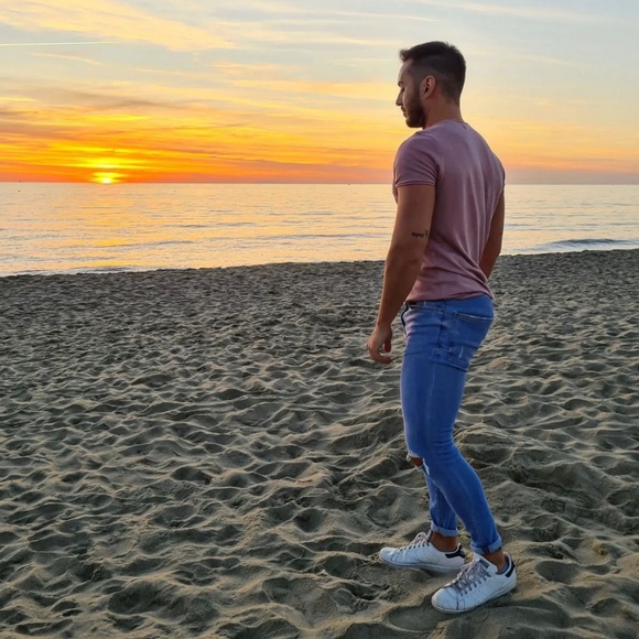 Meet your Posher, Martin - Picture 2 of 11